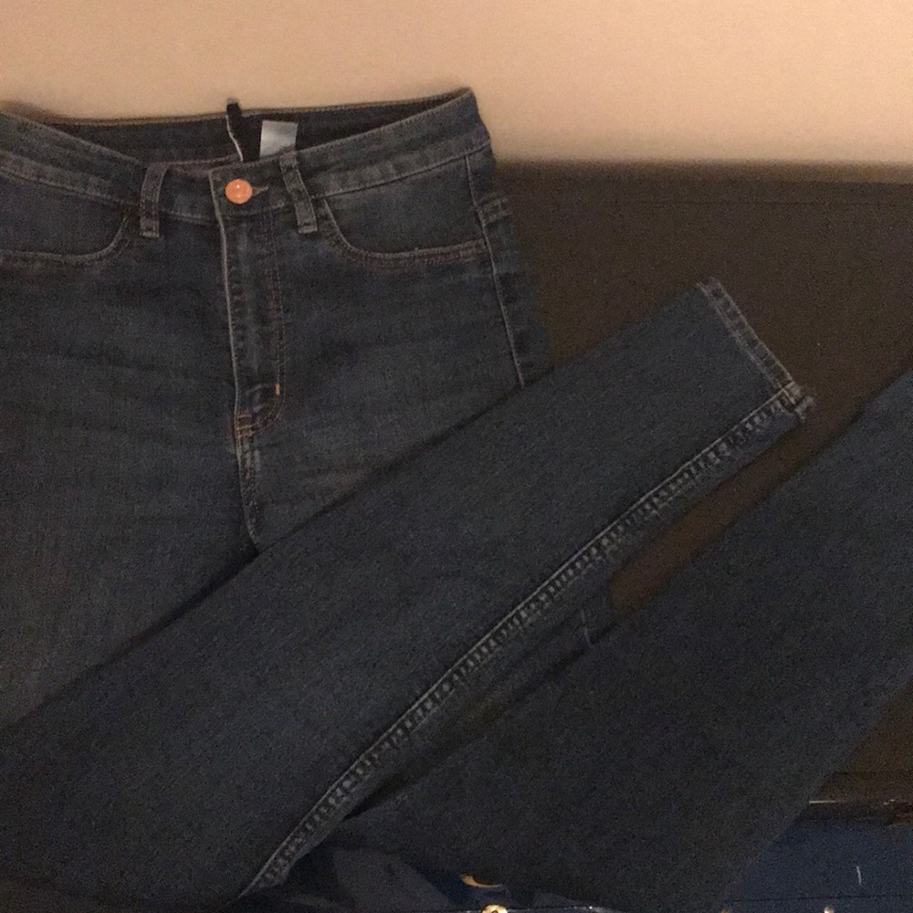 DIVIDED high waist blue jeans